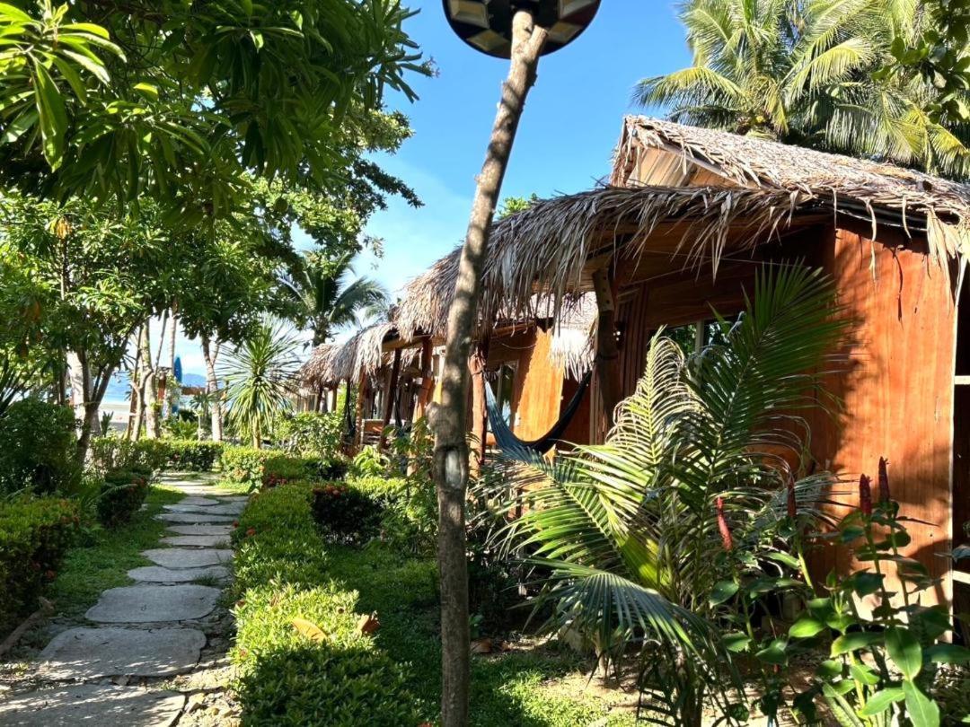 Mook Montra Resort Sea Front Ко-Мук Экстерьер фото