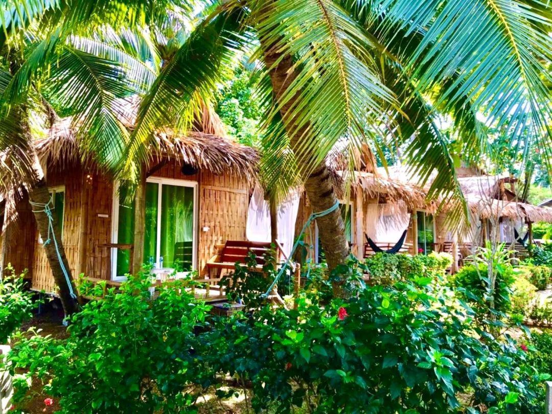 Mook Montra Resort Sea Front Ко-Мук Экстерьер фото