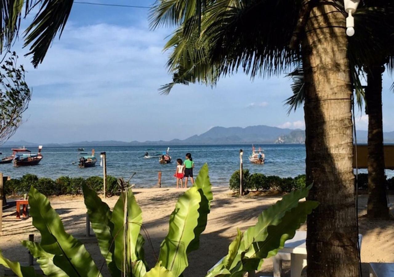 Mook Montra Resort Sea Front Ко-Мук Экстерьер фото